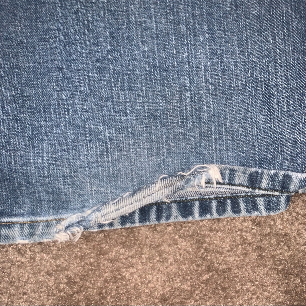 LL Bean light wash cotton denim 44x34 jeans - Picture 8 of 9